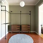 Spacious Stylish 4-bedroom Modernist Barcellona