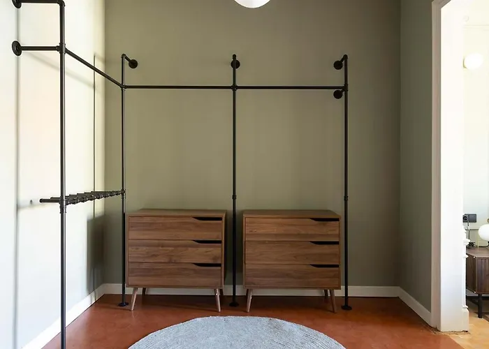 Spacious Stylish 4-bedroom Modernist Βαρκελώνη