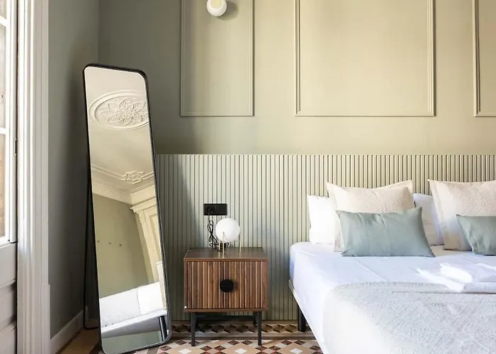 Διαμέρισμα Spacious Stylish 4-bedroom Modernist Βαρκελώνη
